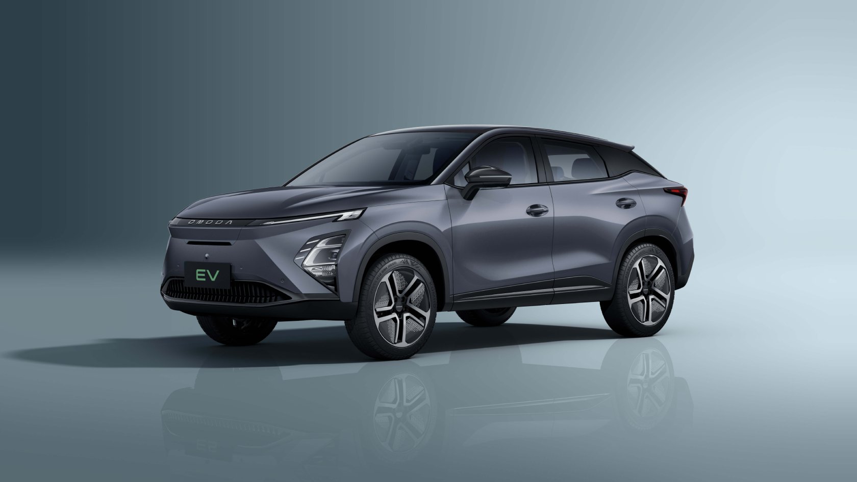 Omoda 5 EV color Gris Platinium