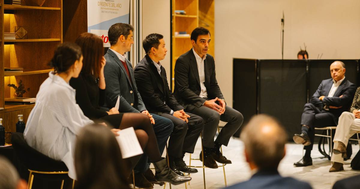 Artur Campos, Director de Posventa de OMODA & JAECOO, en la mesa redonda organizada por AutoRevista