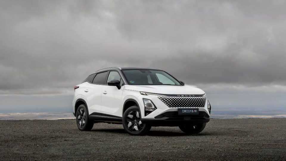 Omoda 5 SHS en carretera