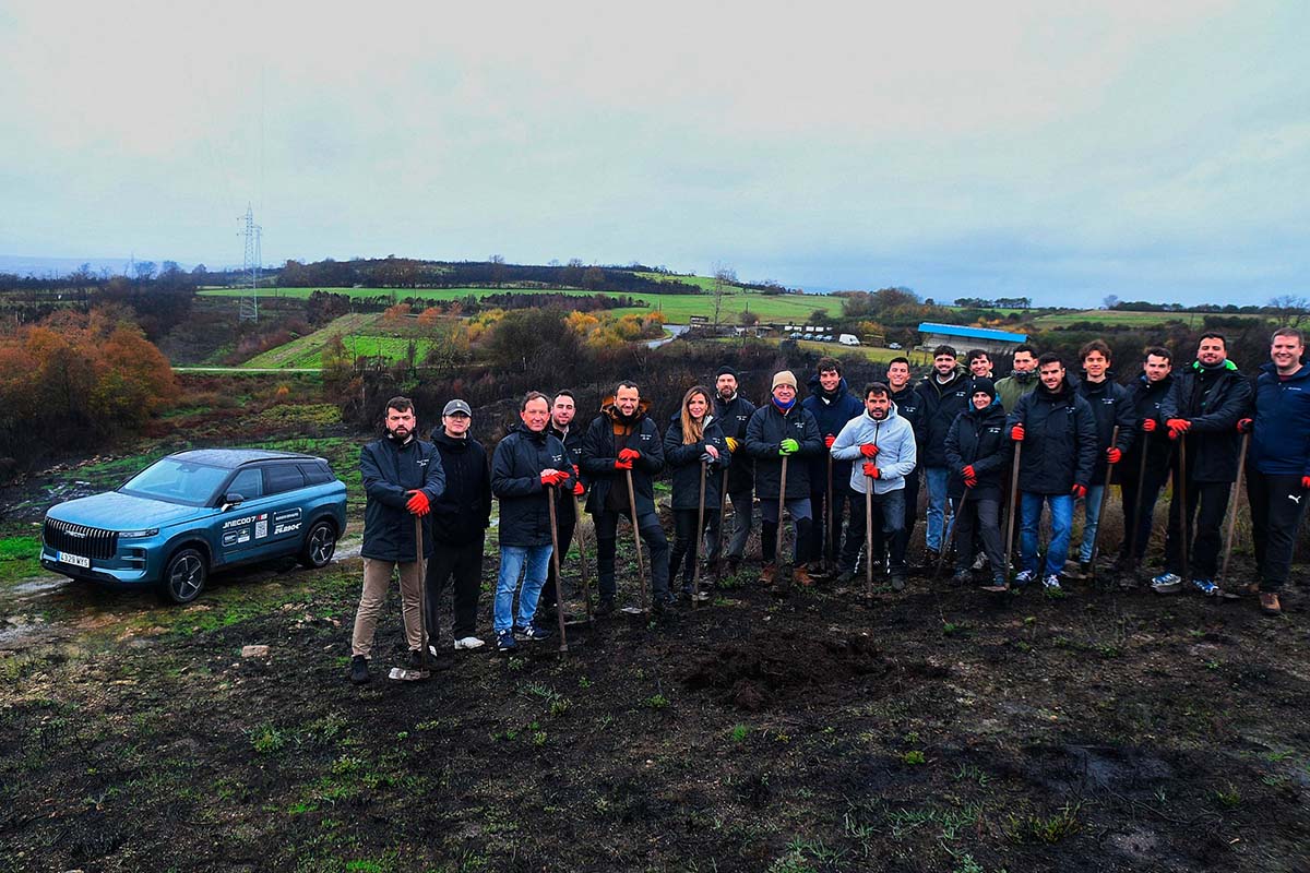 OMODA & JAECOO impulsa la reforestación en Orense